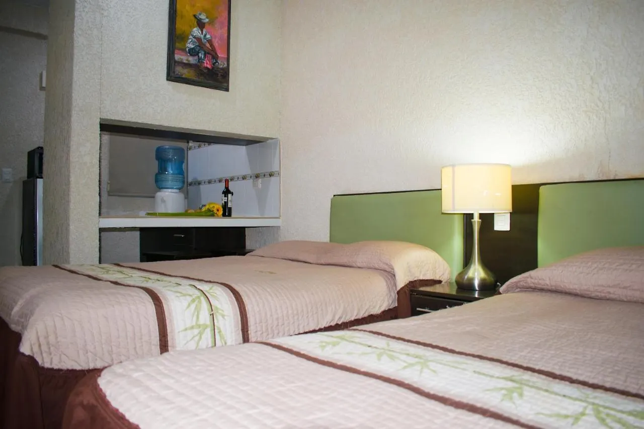 Suites Del Sol Merida 2*,