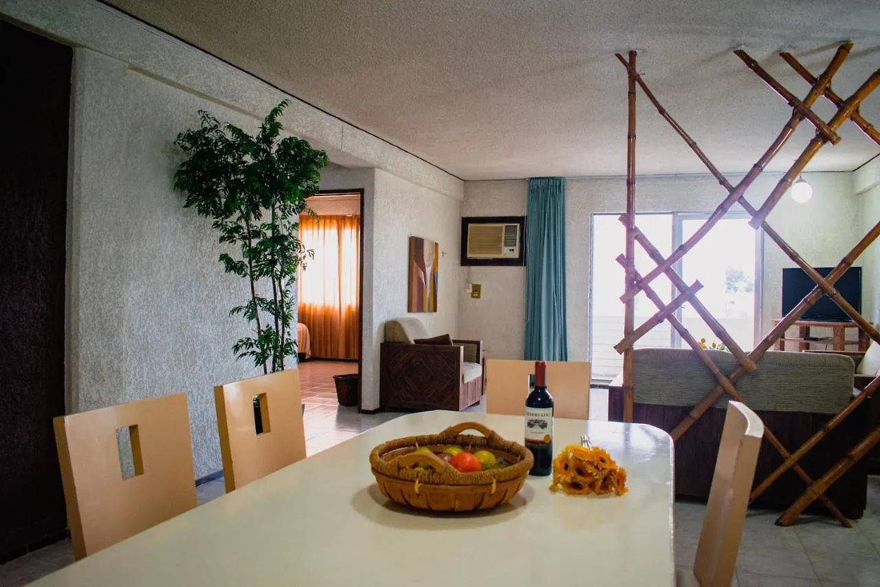 Suites Del Sol Merida Hotel