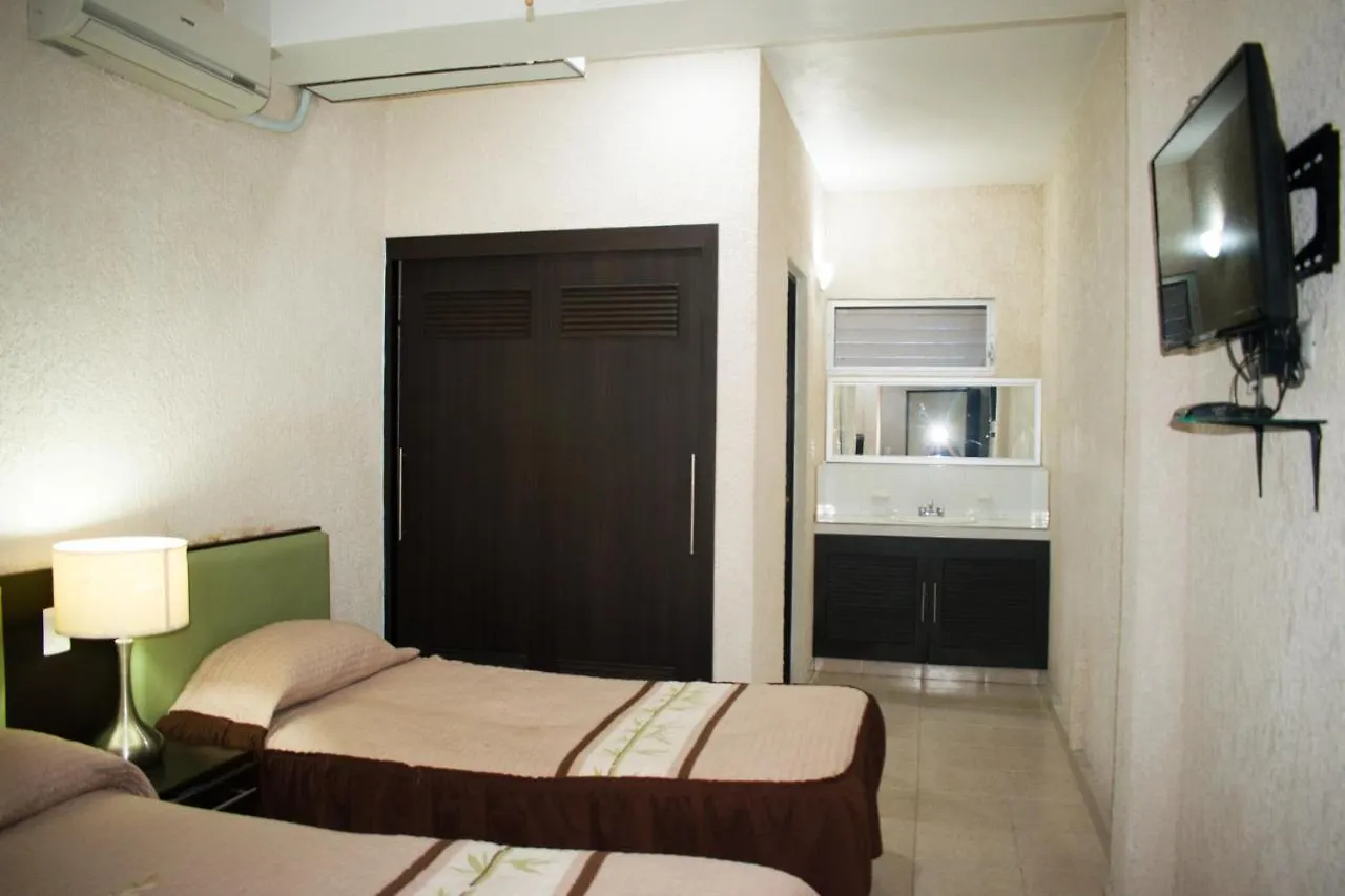 Suites Del Sol Merida 2*,  Mexico