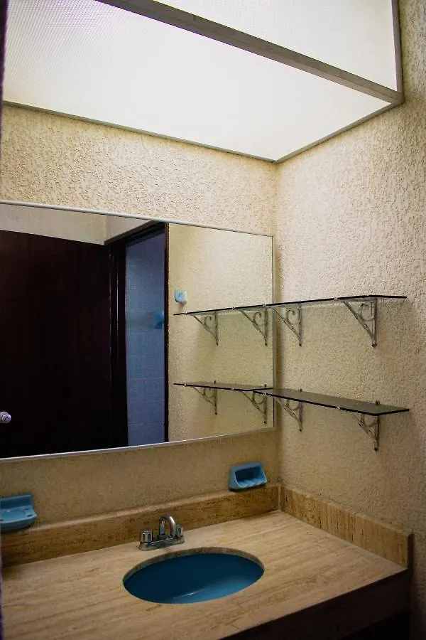 Suites Del Sol Merida 2*,